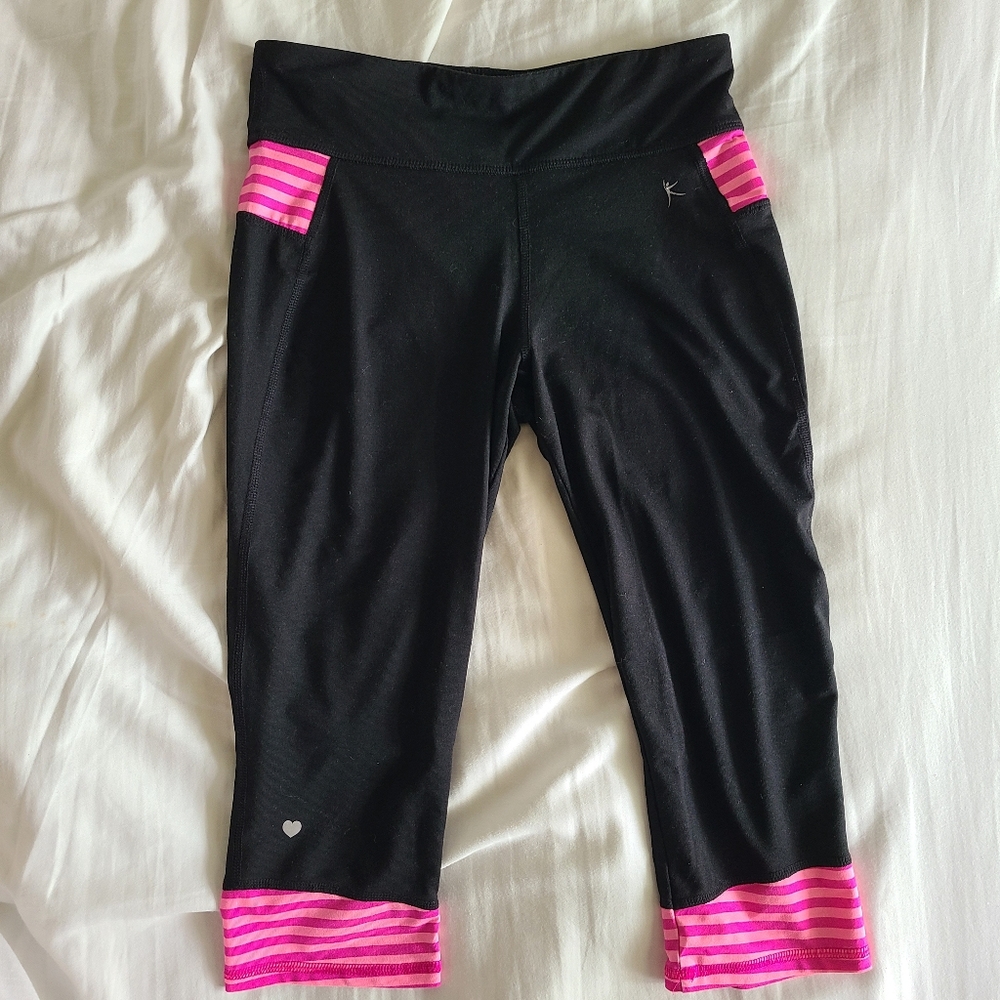 Danskin Now Capri Leggings